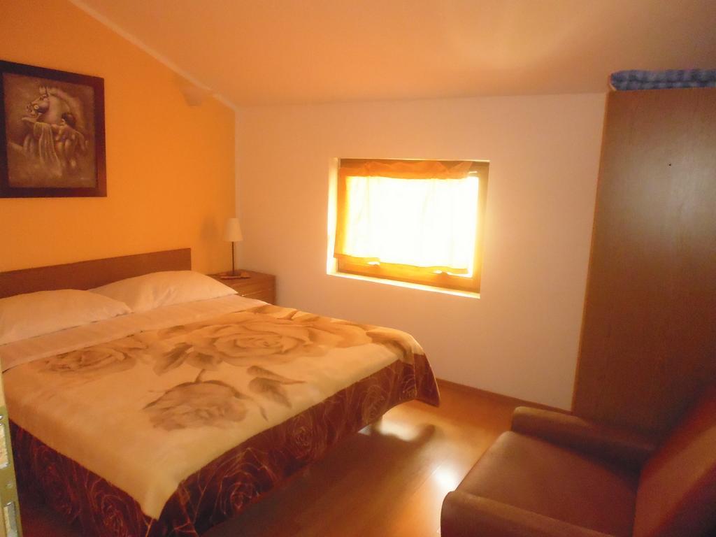 Apartments Jadranka Povile Novi Vinodolski Værelse billede